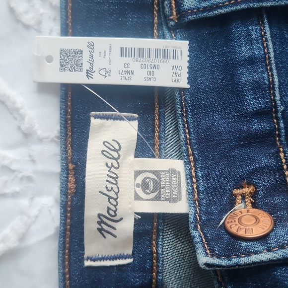 Madewell Denim - Madewell Mid-rise Kick Out Jeans Blue